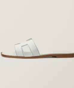Oran sandal